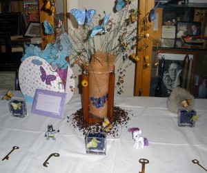 The gift table and centerpiece